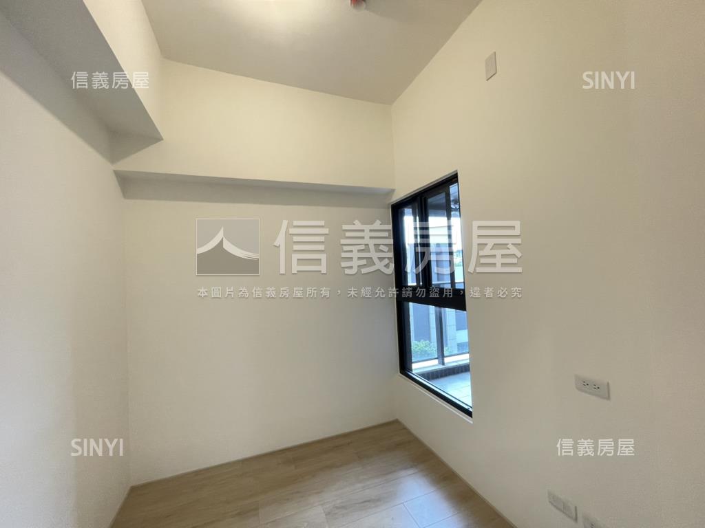 市政愛悅露台三房車位房屋室內格局與周邊環境