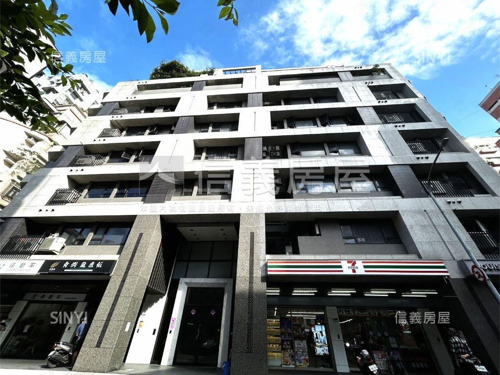 中正文華邊間平面車位房屋室內格局與周邊環境