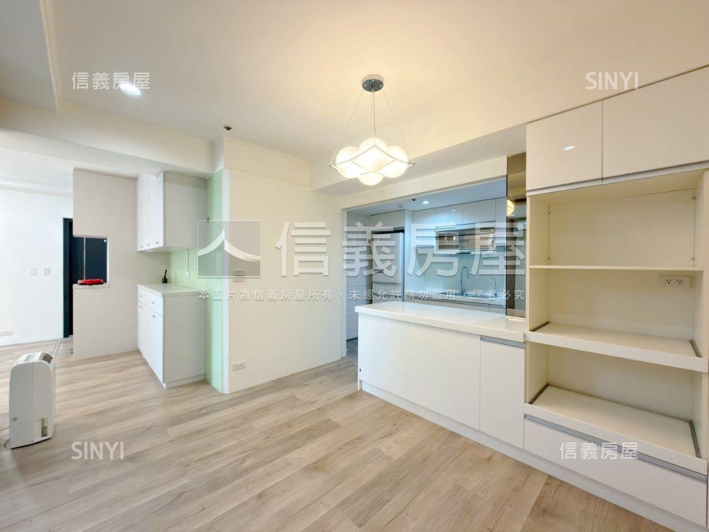 環翠明亮三房帶子母車位房屋室內格局與周邊環境