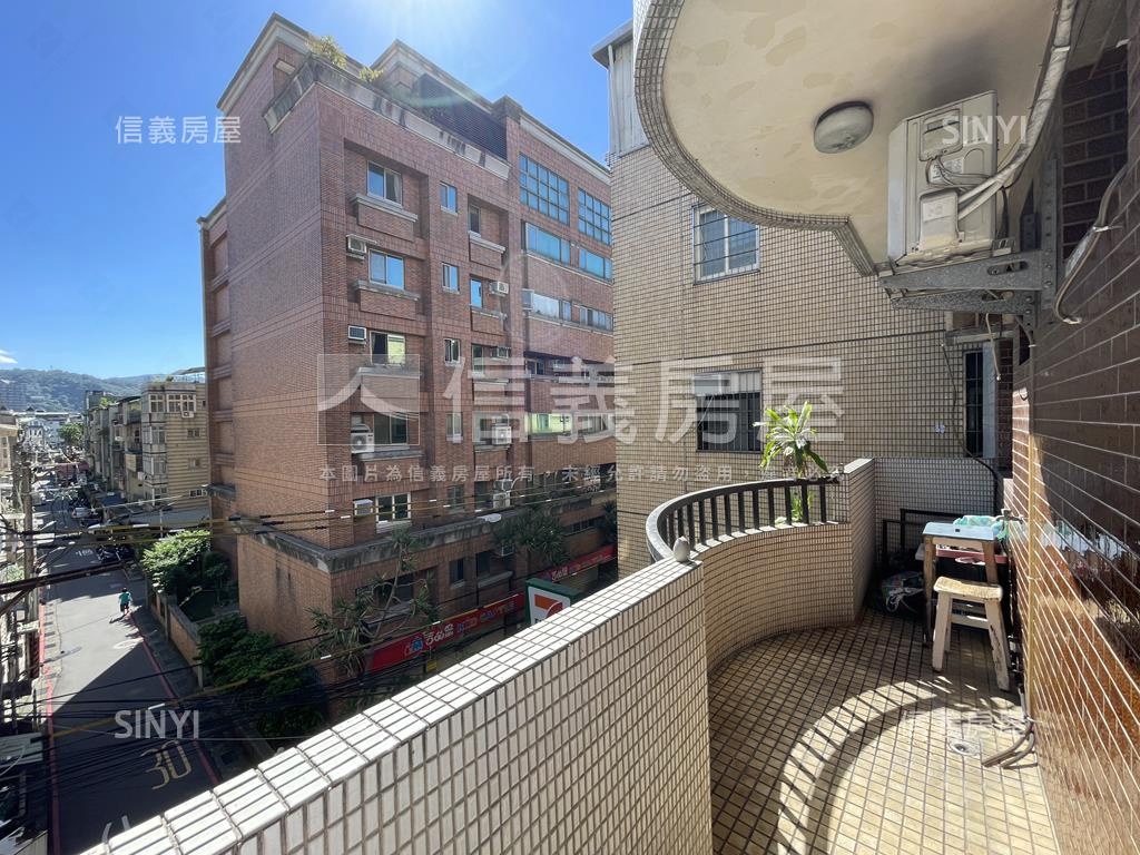 ⭐大坪林邊間明亮３房房屋室內格局與周邊環境