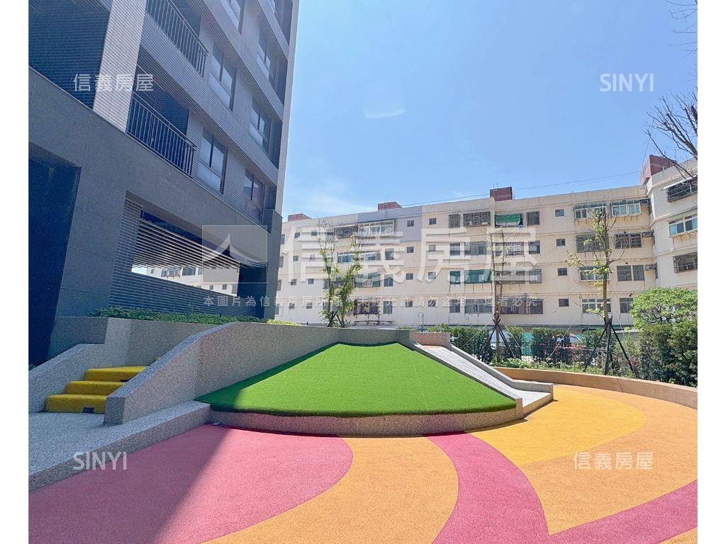 客運園區璟都艾美兩房車位房屋室內格局與周邊環境