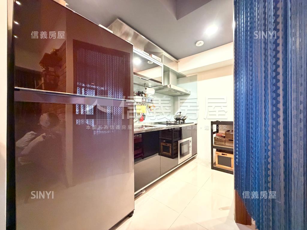 多城ＭＭ｜時尚２房車位房屋室內格局與周邊環境