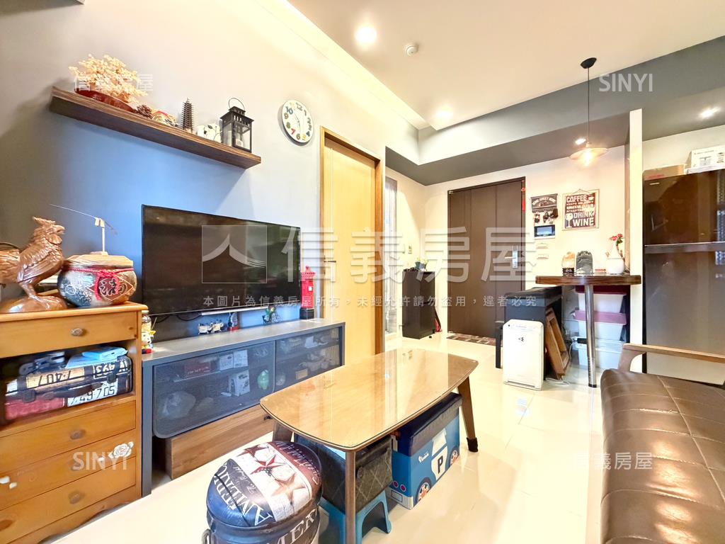 多城ＭＭ｜時尚２房車位房屋室內格局與周邊環境