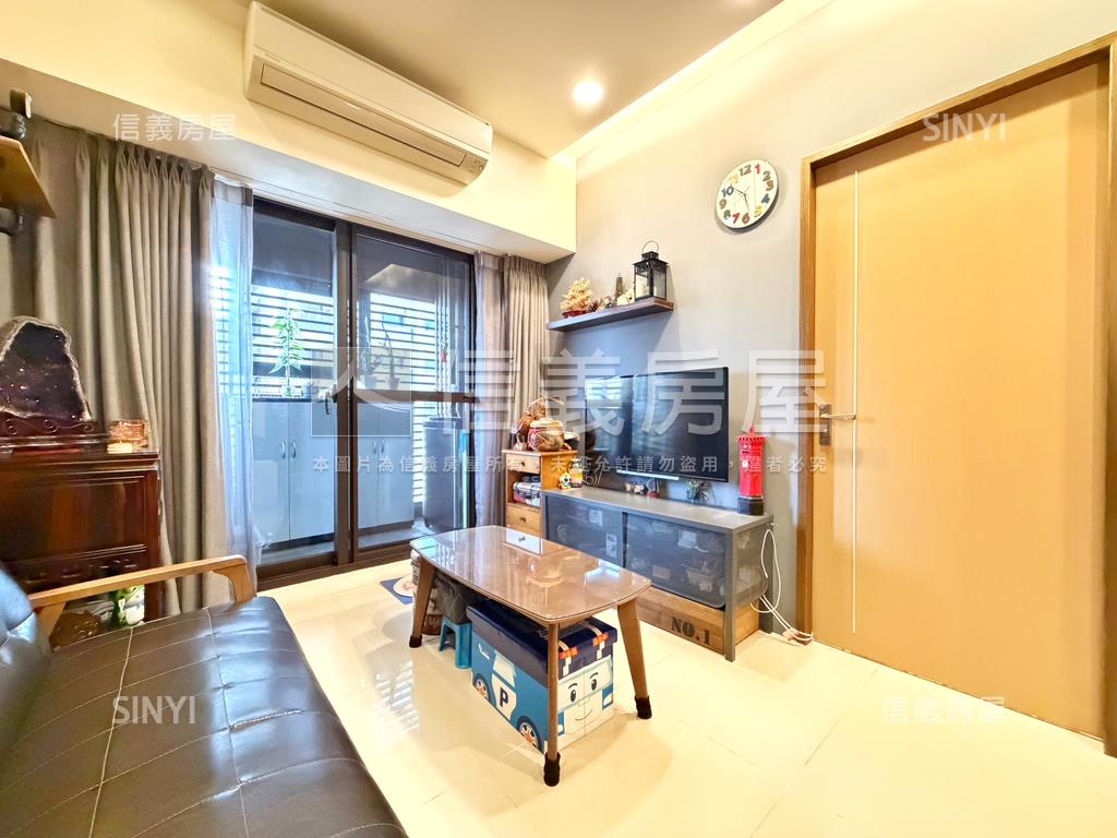 多城ＭＭ｜時尚２房車位房屋室內格局與周邊環境