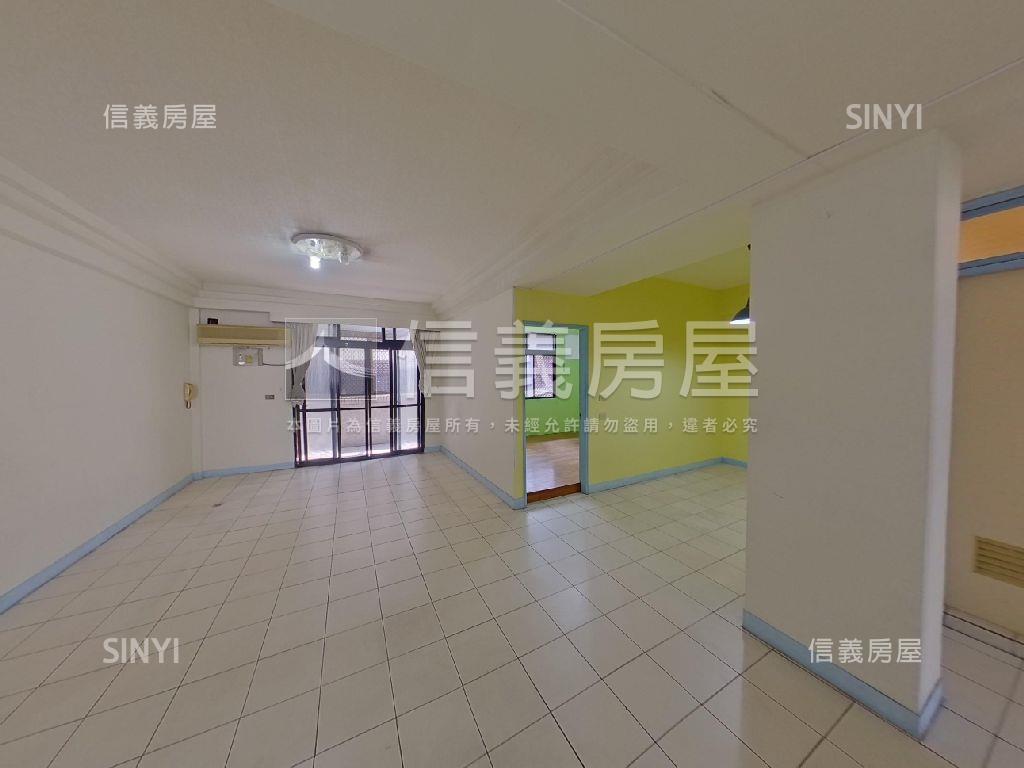 專任單坪１字頭近捷運三房房屋室內格局與周邊環境