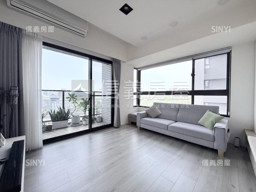 登陽三房平車美裝潢房屋室內格局與周邊環境