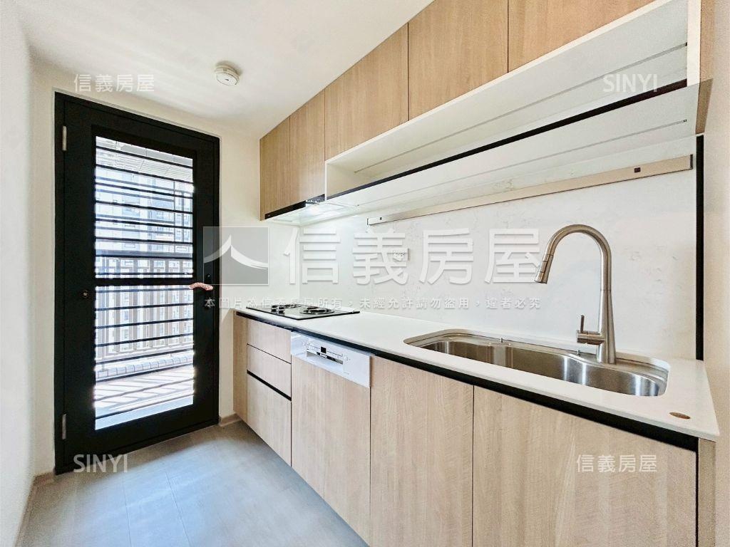 佳昂太和３三房平車房屋室內格局與周邊環境