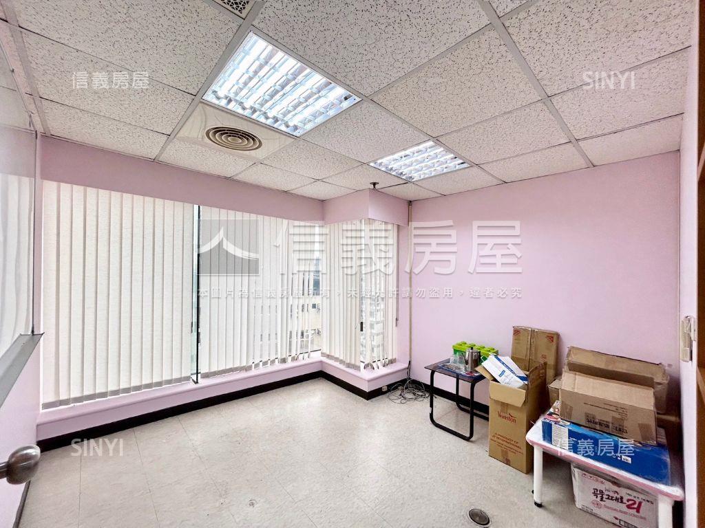 市區近車站辦公空間附車位房屋室內格局與周邊環境