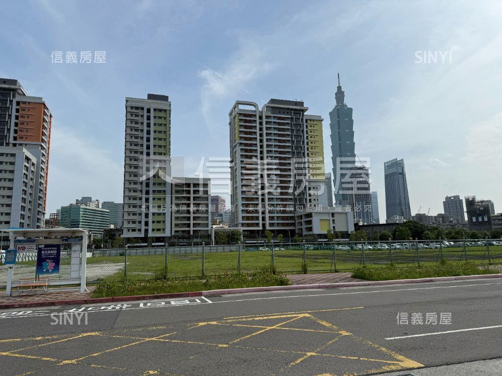 信義邊間三房雙衛有車位房屋室內格局與周邊環境