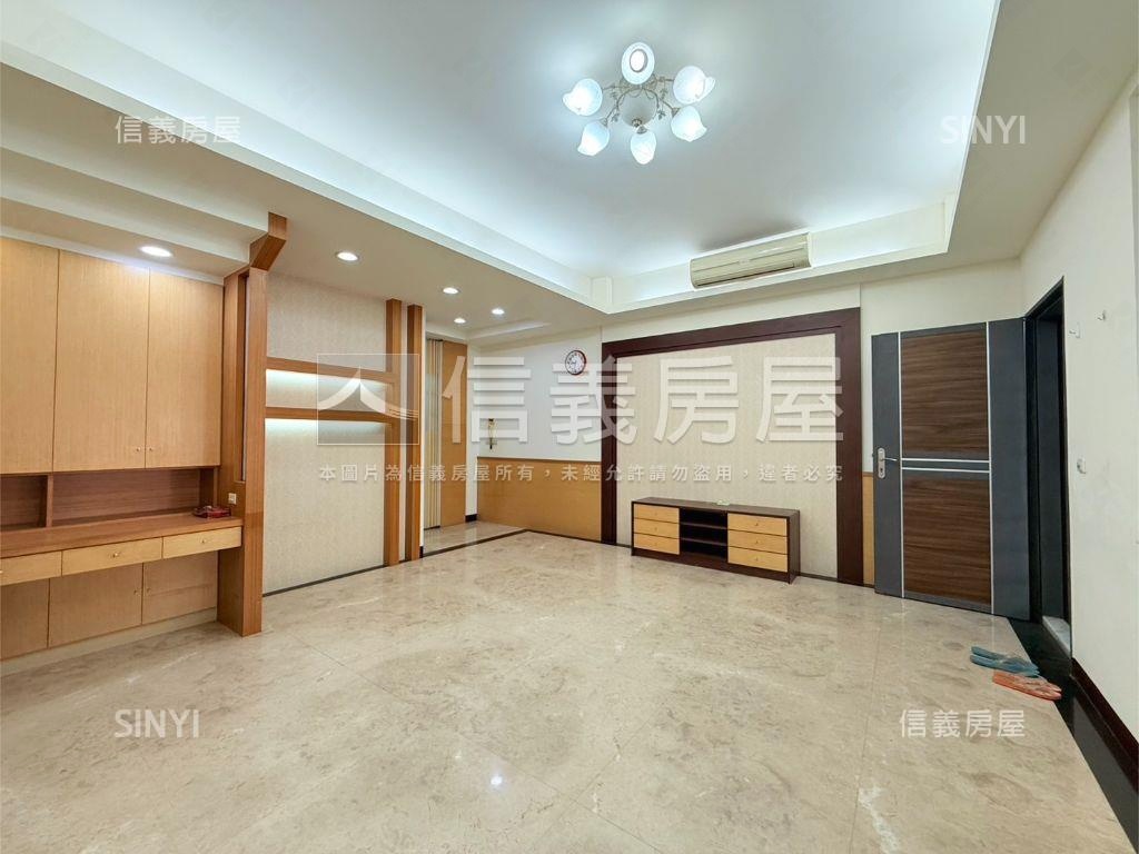 永康｜竹南街｜大面寬車墅房屋室內格局與周邊環境