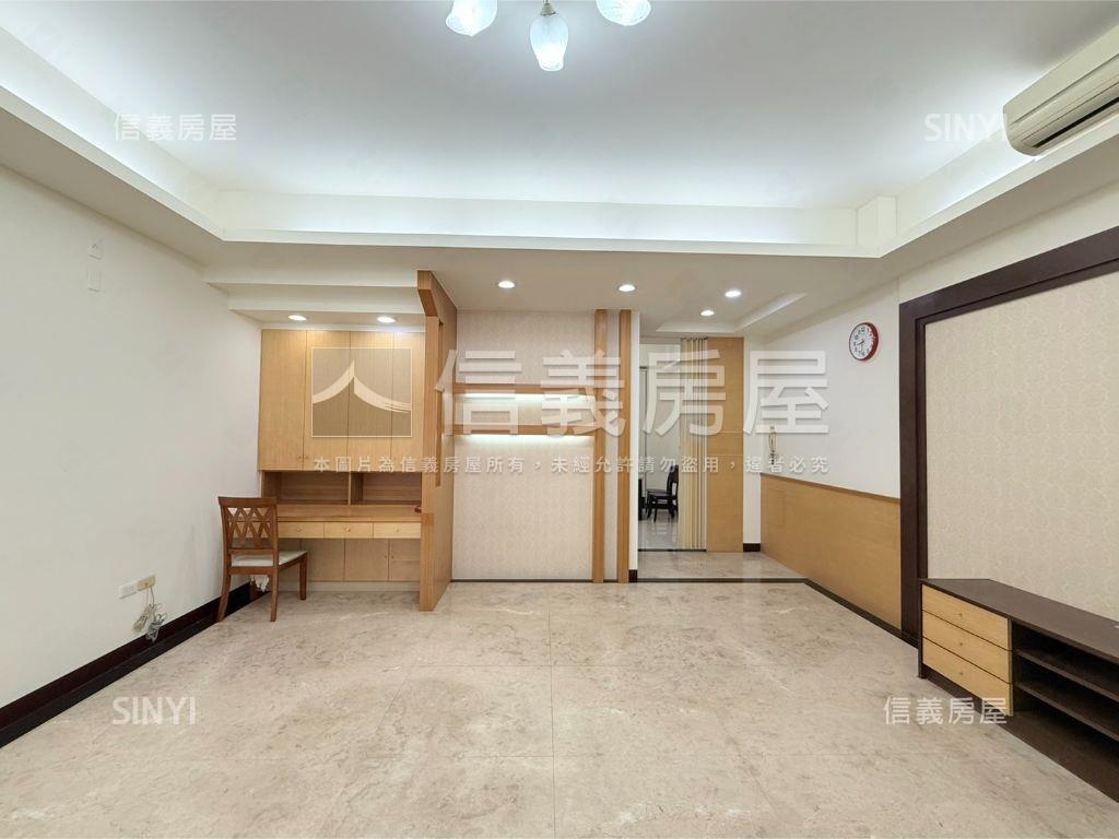 永康｜竹南街｜大面寬車墅房屋室內格局與周邊環境