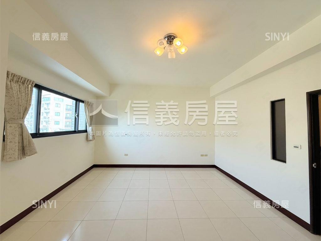永康｜竹南街｜大面寬車墅房屋室內格局與周邊環境