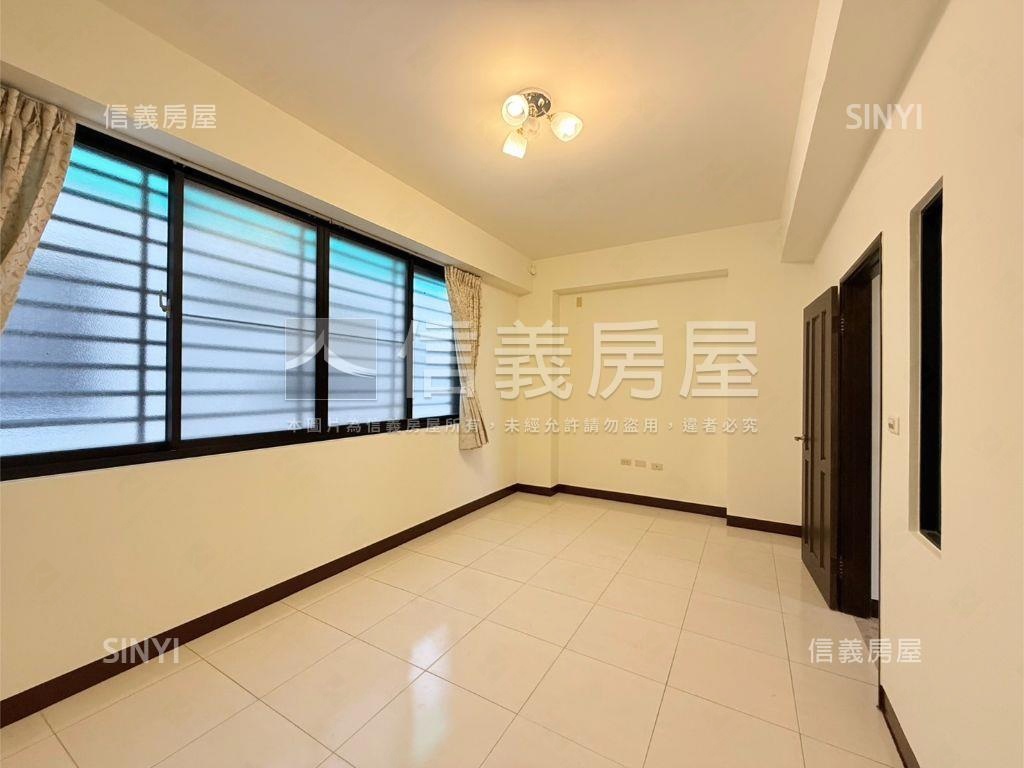 永康｜竹南街｜大面寬車墅房屋室內格局與周邊環境
