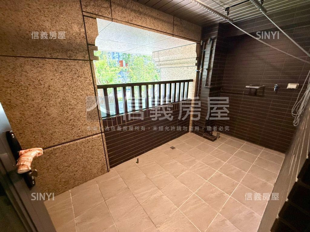 稀有金城舞近捷運重劃金店房屋室內格局與周邊環境