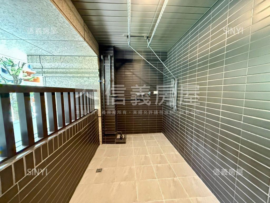 稀有金城舞近捷運重劃金店房屋室內格局與周邊環境