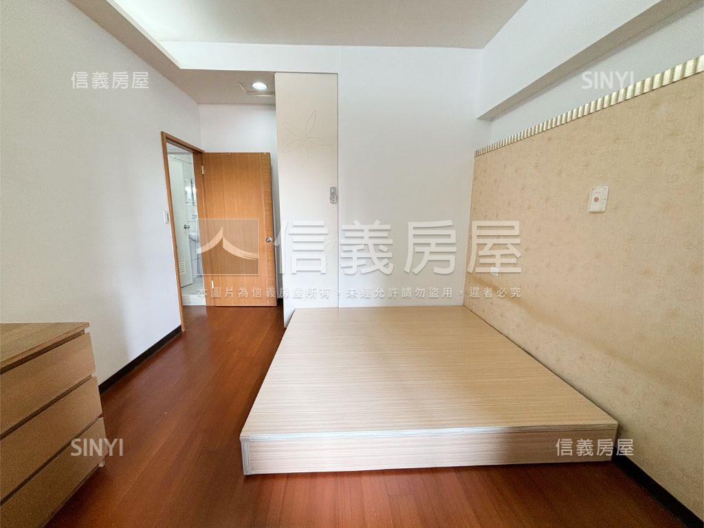 中科朝東陽光灑落的愛瑪市房屋室內格局與周邊環境