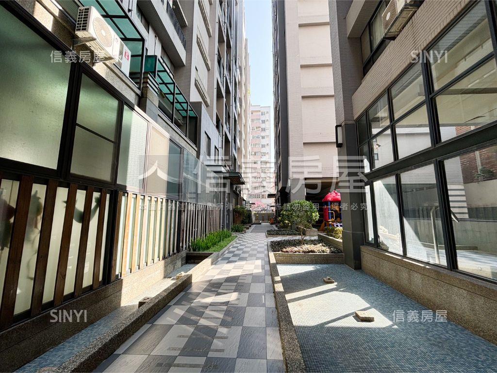 中科朝東陽光灑落的愛瑪市房屋室內格局與周邊環境