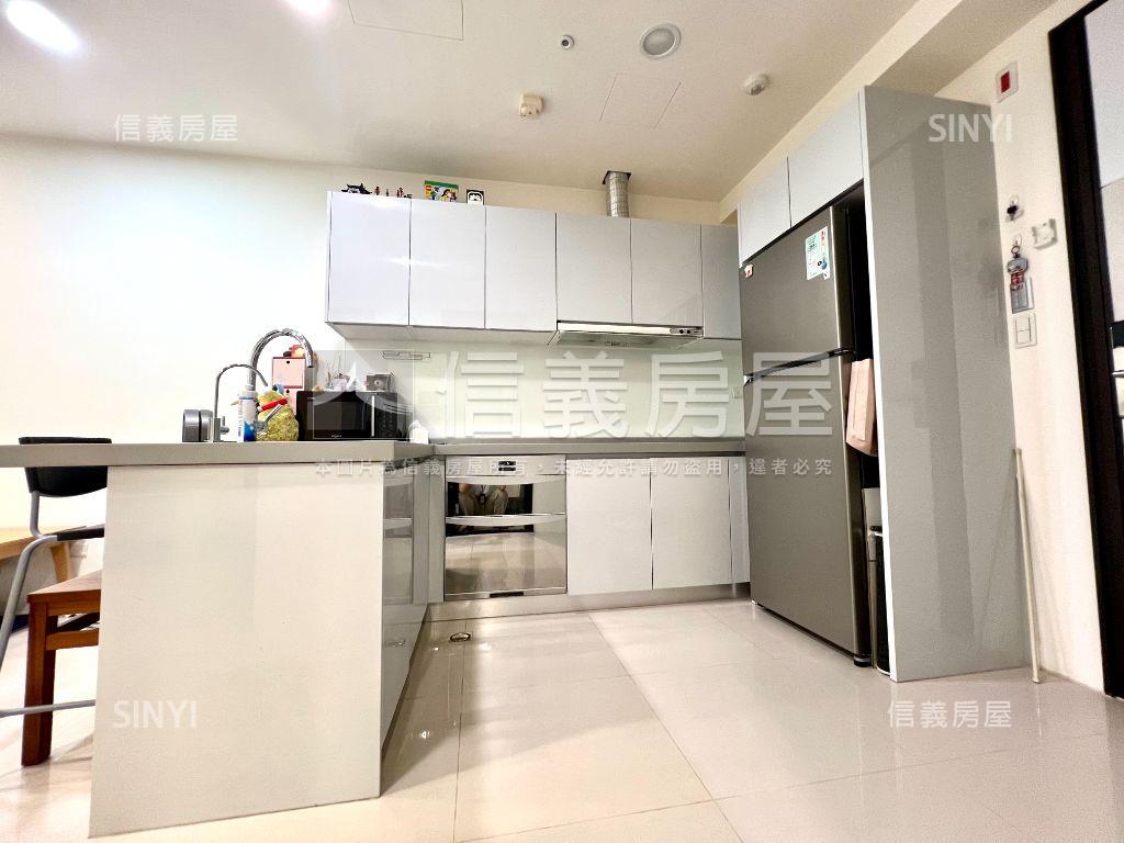 ＳＫＹ１朝南高樓採光美屋房屋室內格局與周邊環境