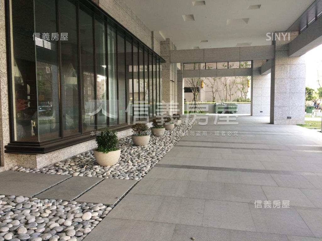 ＳＫＹ１朝南高樓採光美屋房屋室內格局與周邊環境