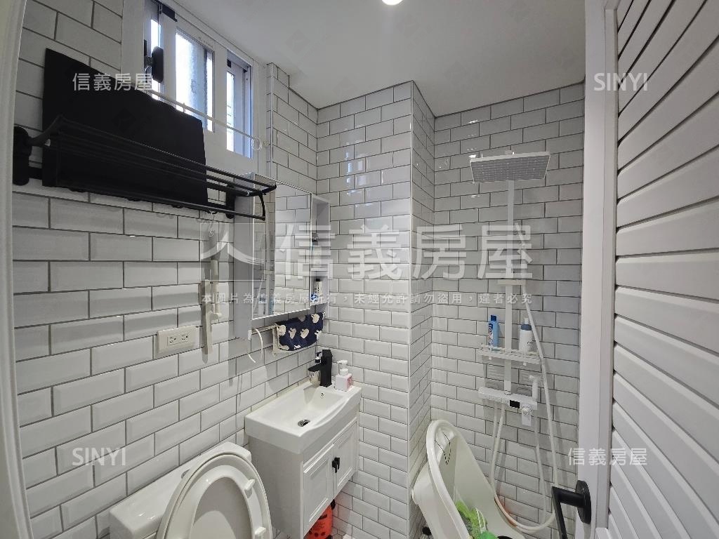 ㊖專任西區好家園三房平車房屋室內格局與周邊環境