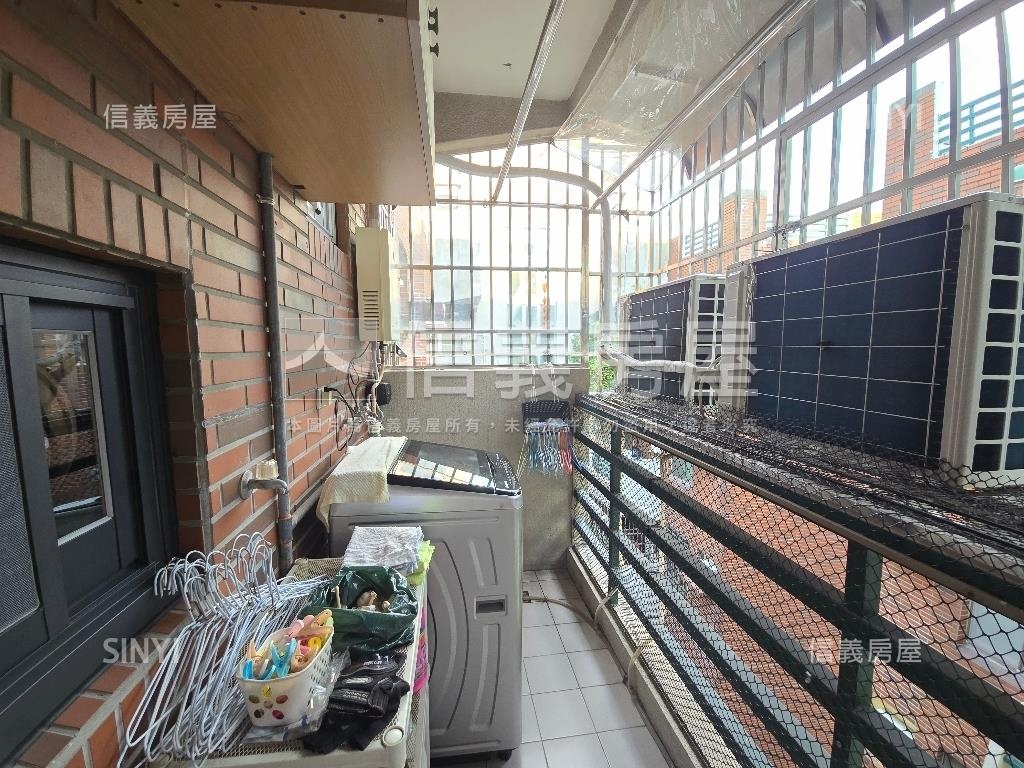 ㊖專任西區好家園三房平車房屋室內格局與周邊環境
