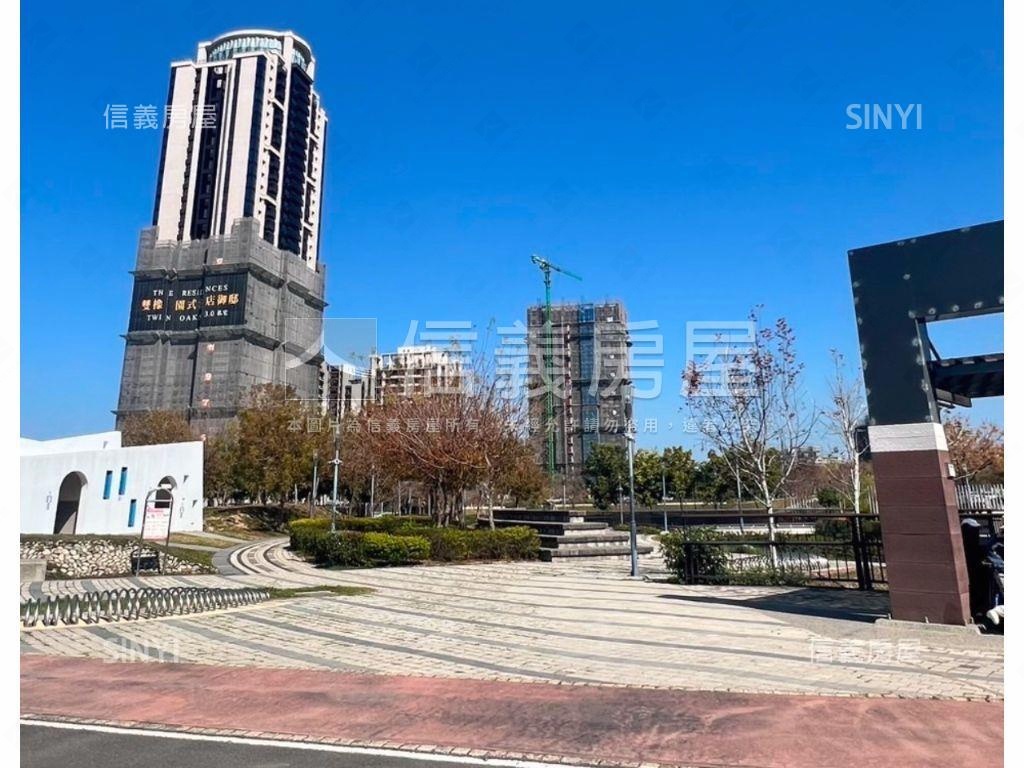 元鈞坐忘山三連發看這戶房屋室內格局與周邊環境