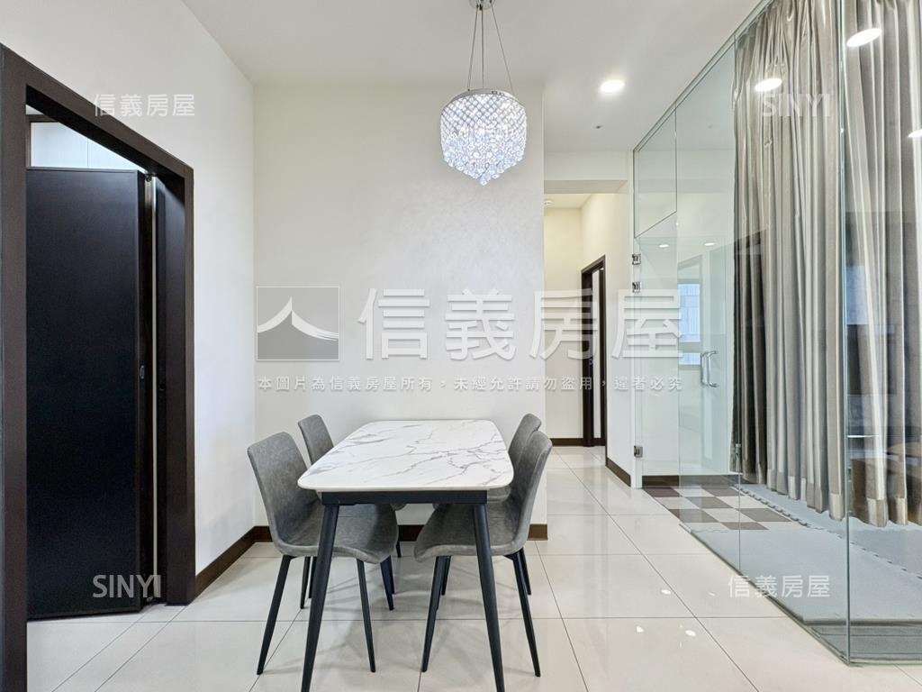 新源邸夕陽景觀三房平車房屋室內格局與周邊環境