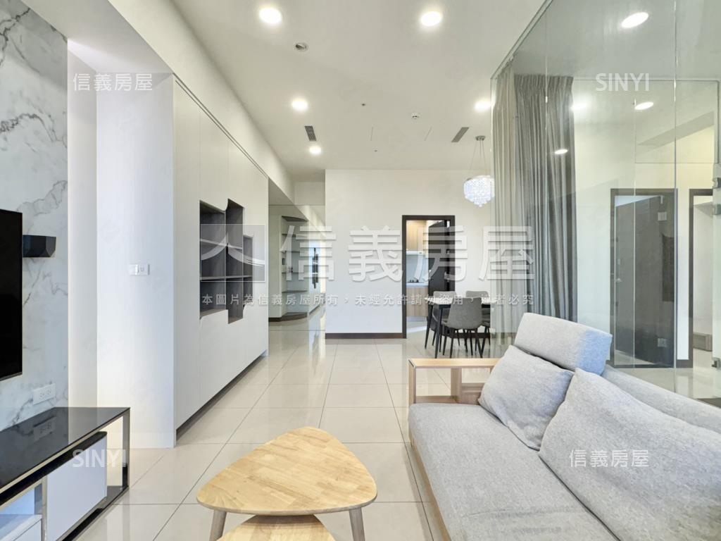 新源邸夕陽景觀三房平車房屋室內格局與周邊環境