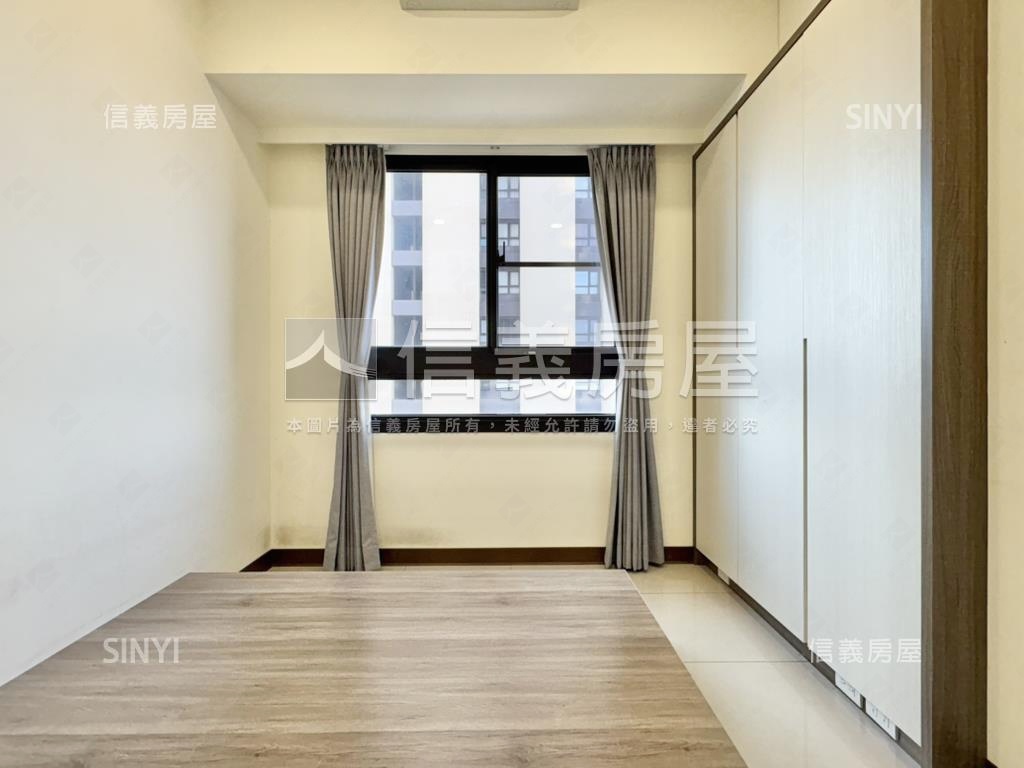 新源邸夕陽景觀三房平車房屋室內格局與周邊環境