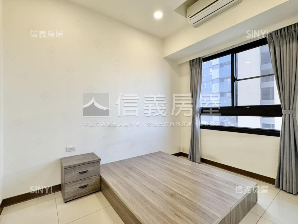 新源邸夕陽景觀三房平車房屋室內格局與周邊環境