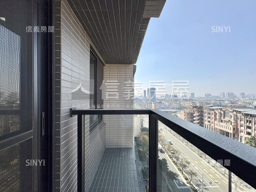 新源邸夕陽景觀三房平車房屋室內格局與周邊環境