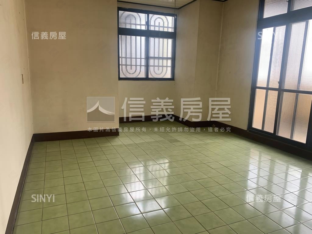 大里老街五房邊間孝親透天房屋室內格局與周邊環境