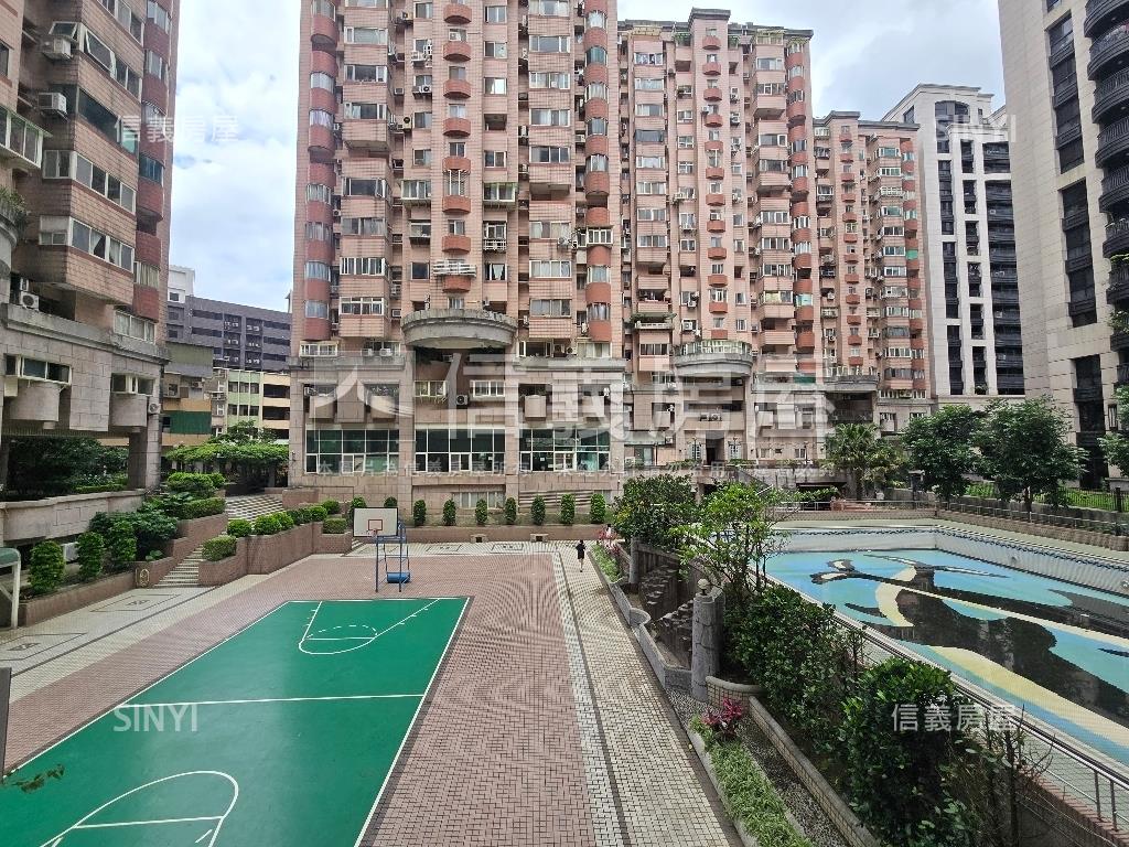 新春加州成家大一房房屋室內格局與周邊環境