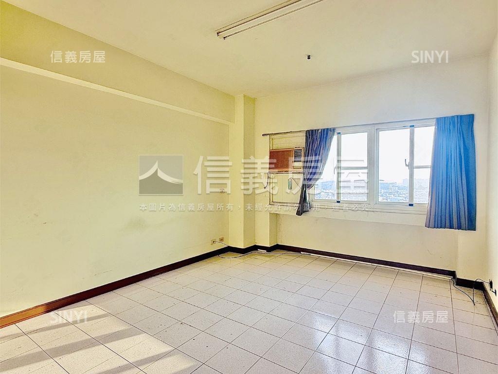 【凡爾賽宮】好收租四房房屋室內格局與周邊環境