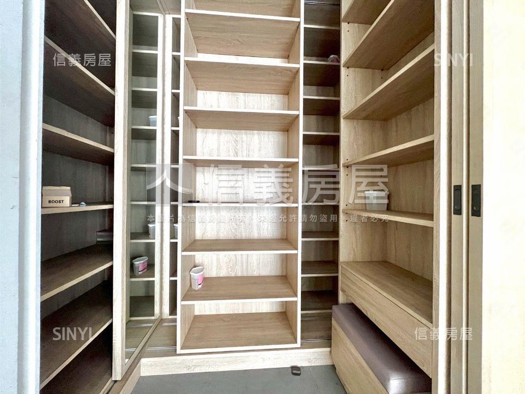 楠梓永信近國道面寬雙車墅房屋室內格局與周邊環境