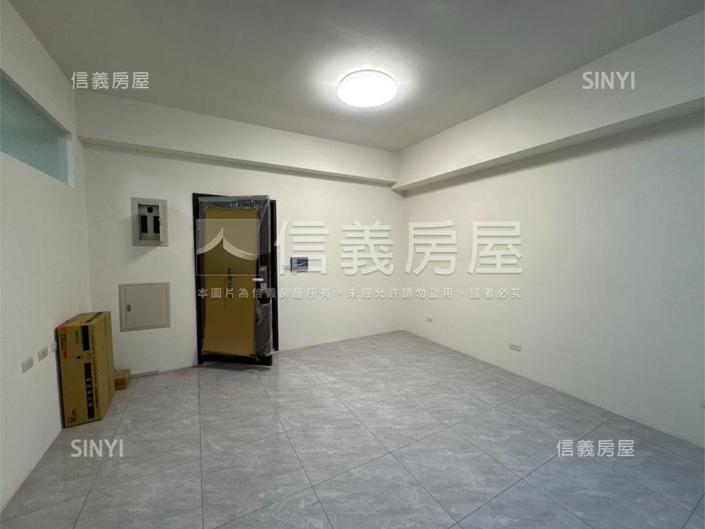 夏日陽光兩房平車房屋室內格局與周邊環境