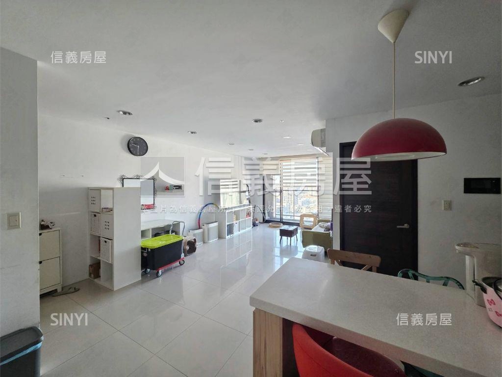 總太悅來高樓三房平面車位房屋室內格局與周邊環境