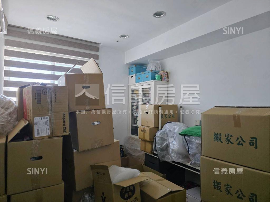 總太悅來高樓三房平面車位房屋室內格局與周邊環境