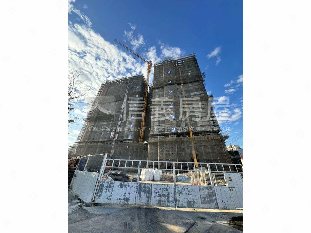 品微楓兩房附車位房屋室內格局與周邊環境