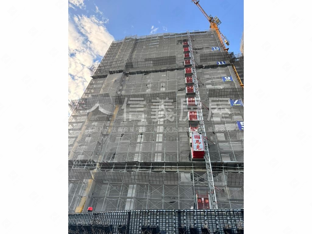 品微楓兩房附車位房屋室內格局與周邊環境