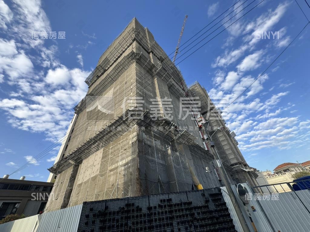 品微楓兩房附車位房屋室內格局與周邊環境