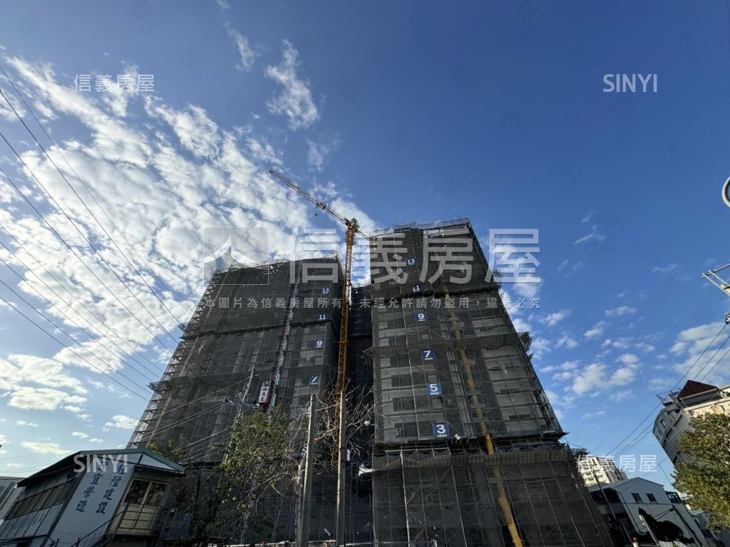 品微楓兩房附車位房屋室內格局與周邊環境