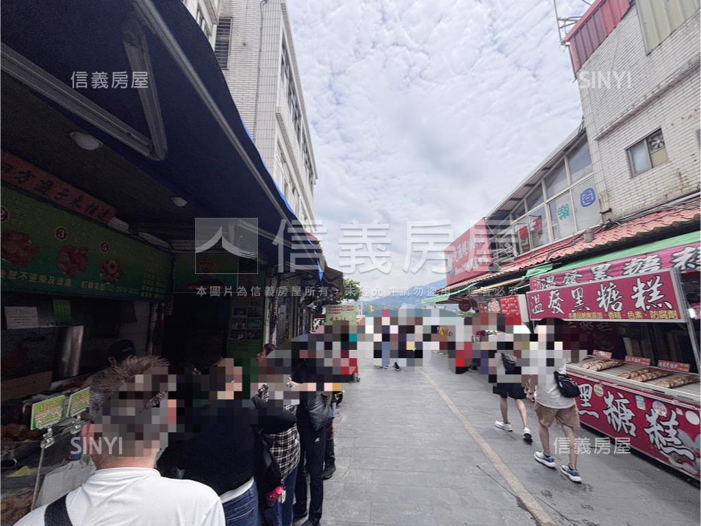 八里道路用地一房屋室內格局與周邊環境