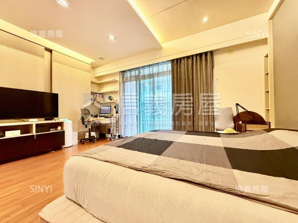 太子世紀帝國雙車美墅房屋室內格局與周邊環境