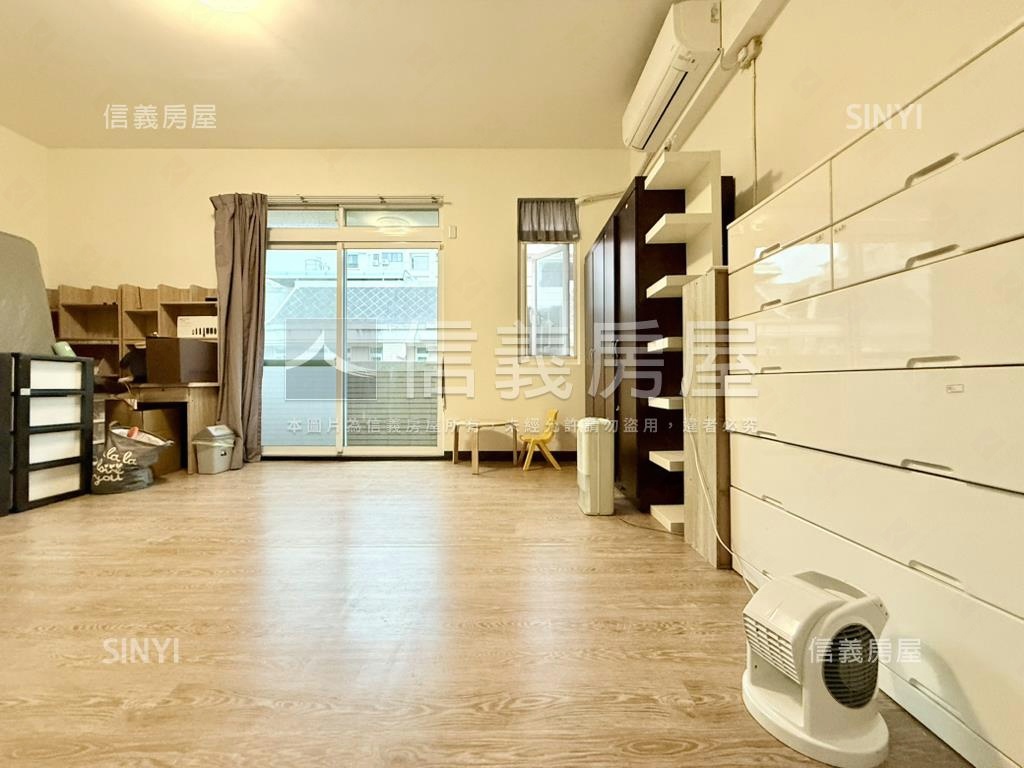 太子世紀帝國雙車美墅房屋室內格局與周邊環境