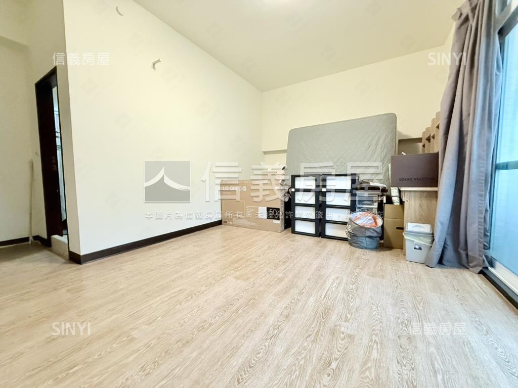 太子世紀帝國雙車美墅房屋室內格局與周邊環境