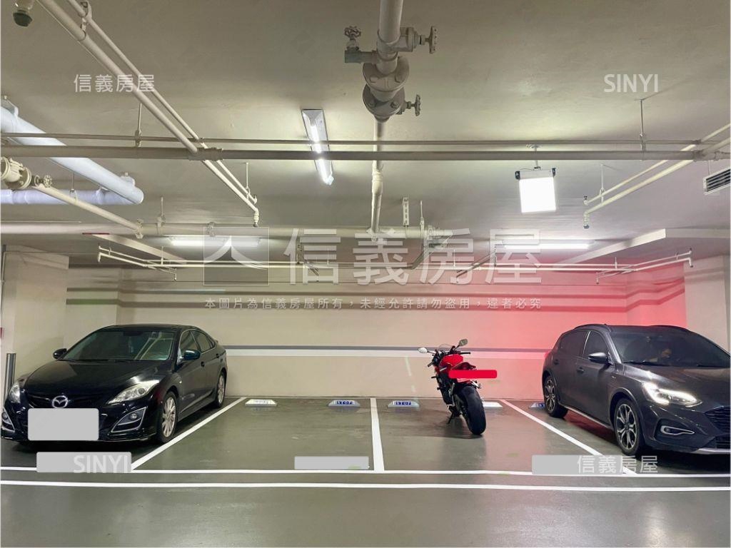 達麗居山．視野四房雙平車房屋室內格局與周邊環境