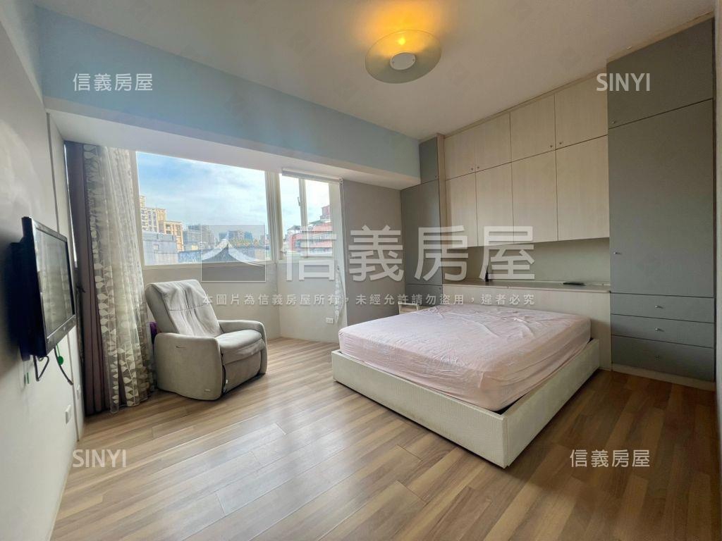 亞東站天藍藍三房車位房屋室內格局與周邊環境