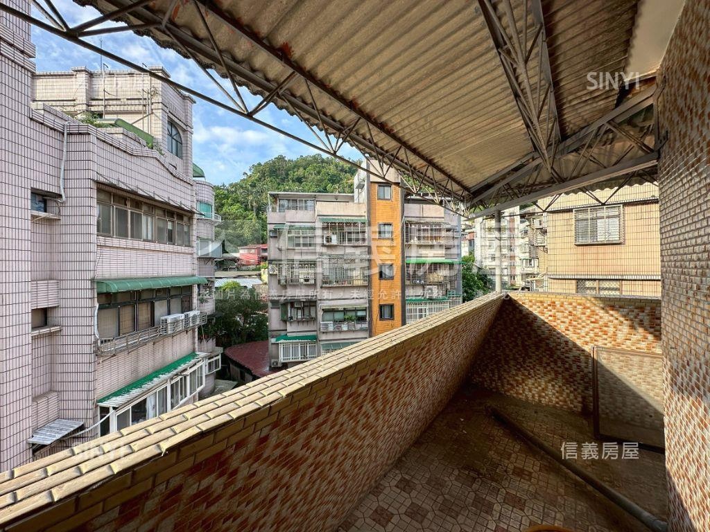 稀有獨戶高挑採光公寓房屋室內格局與周邊環境
