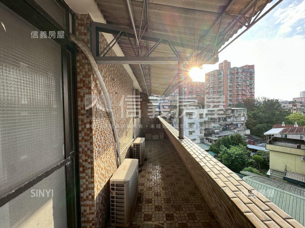 稀有獨戶高挑採光公寓房屋室內格局與周邊環境